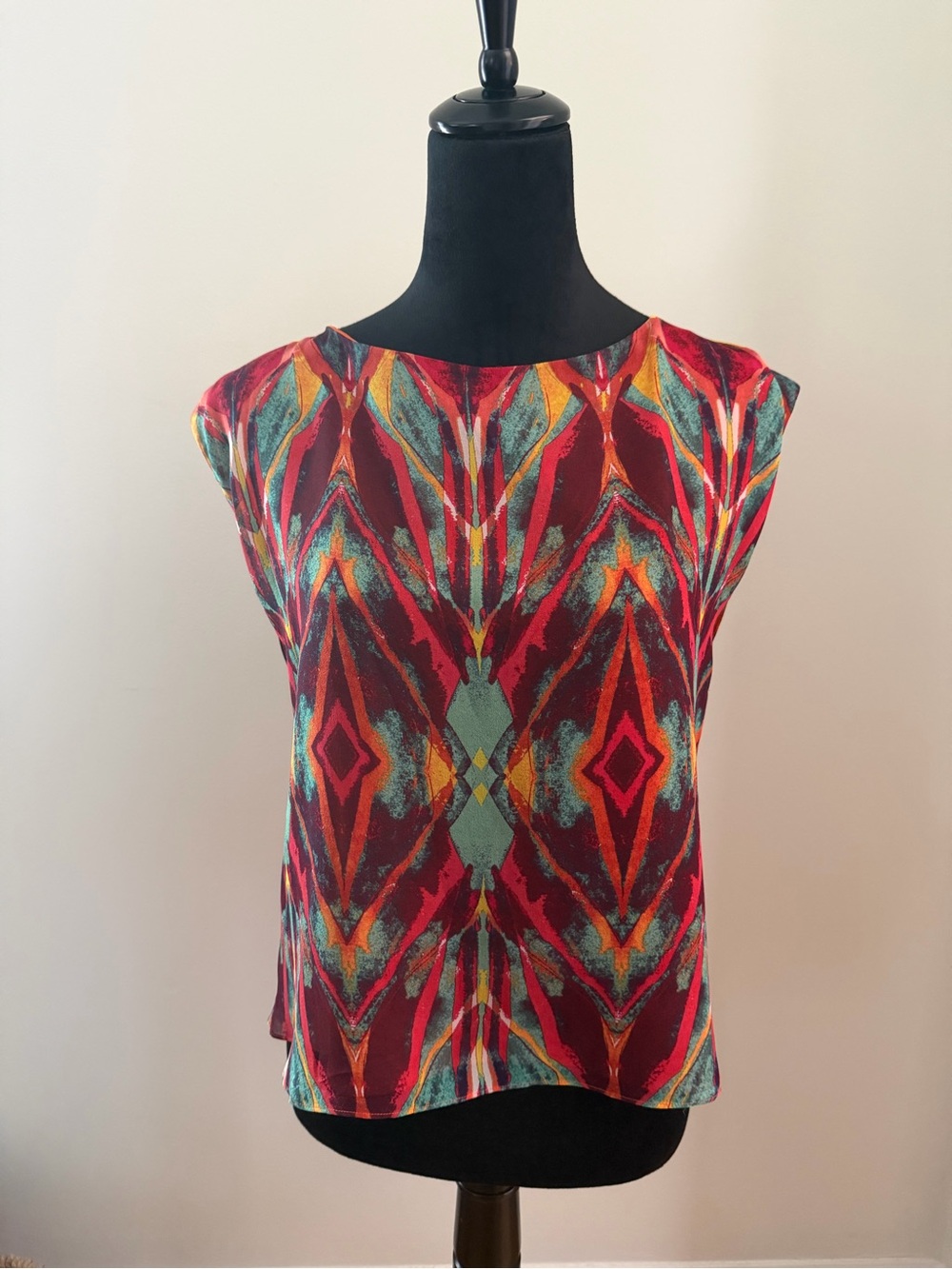 Alice + Olivia Red and Teal Geometric Silk Sleeveless Camisole Top Size L